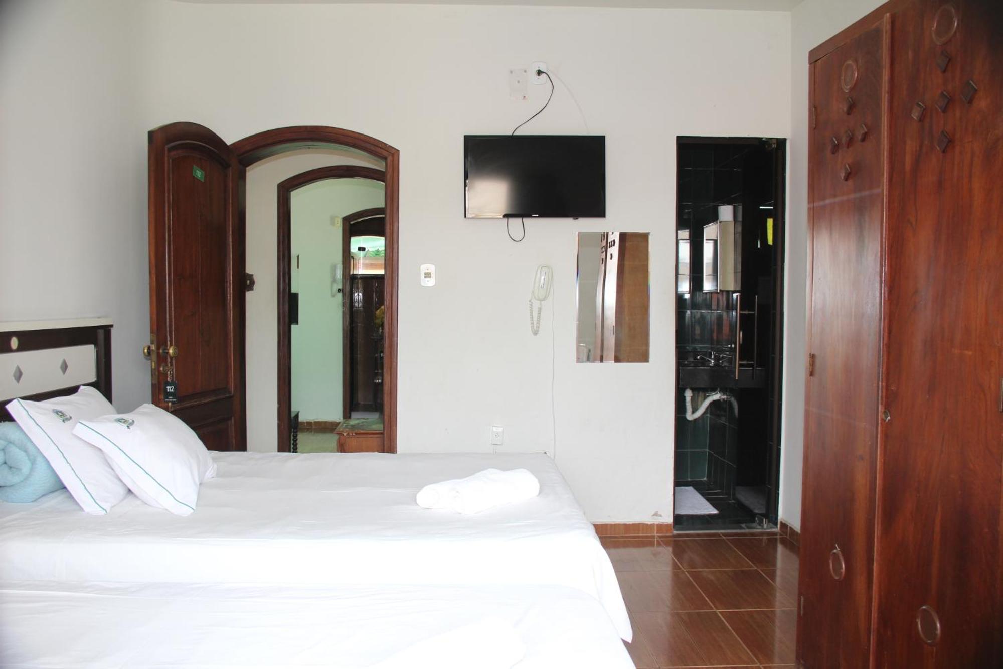 Hotel Chalé São Jorge Aparecida  Exterior foto